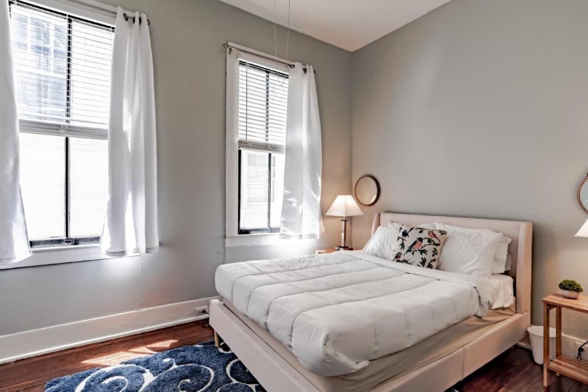 Mins From Downtown & Dining, Dauphin Darling 2 Leilighet Mobile Eksteriør bilde