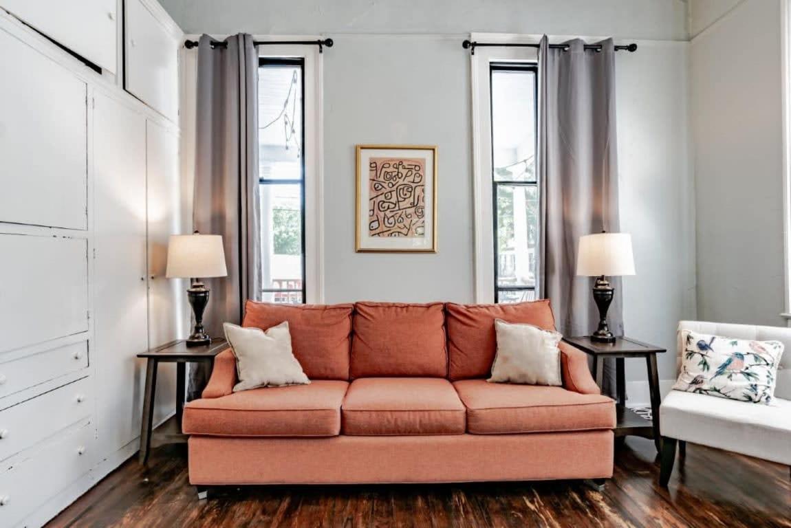 Mins From Downtown & Dining, Dauphin Darling 2 Leilighet Mobile Eksteriør bilde